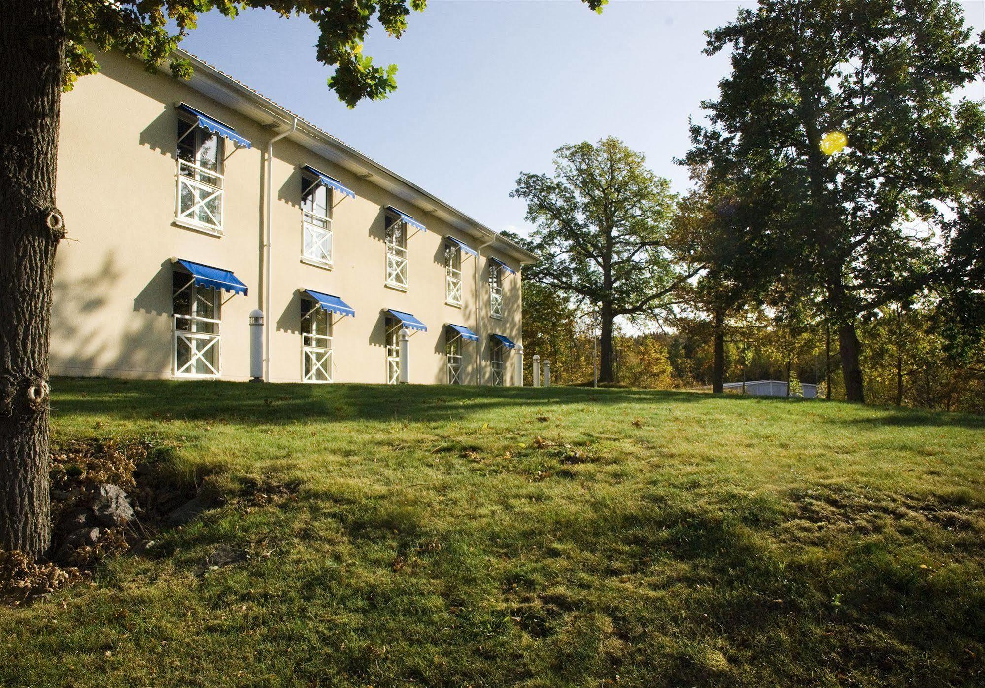 Vaetterleden Hotell & Restaurang Gränna Zewnętrze zdjęcie